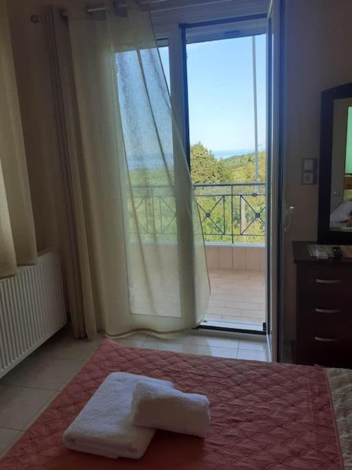 Вілла Simos' Sea View House Nikopolis Екстер'єр фото